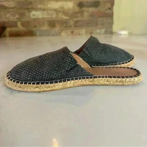 Kensie Mule Women Espadrille Flat Slip on Shoe Snake Skin Size 8.5- SH05